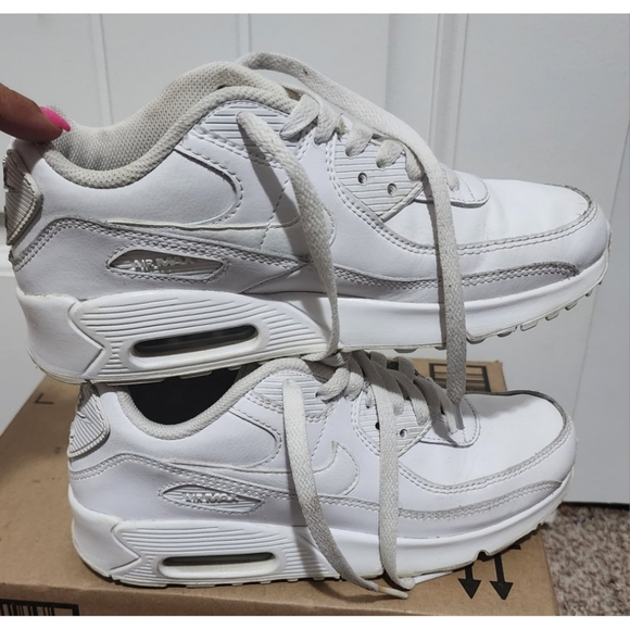 Nike Air Max 90 white 4.5 4.5y youth kids shoes sneakers - Picture 3 of 5